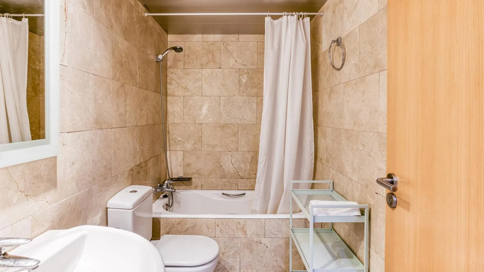 Maritimo Apartment Llanca 0*,  Spain